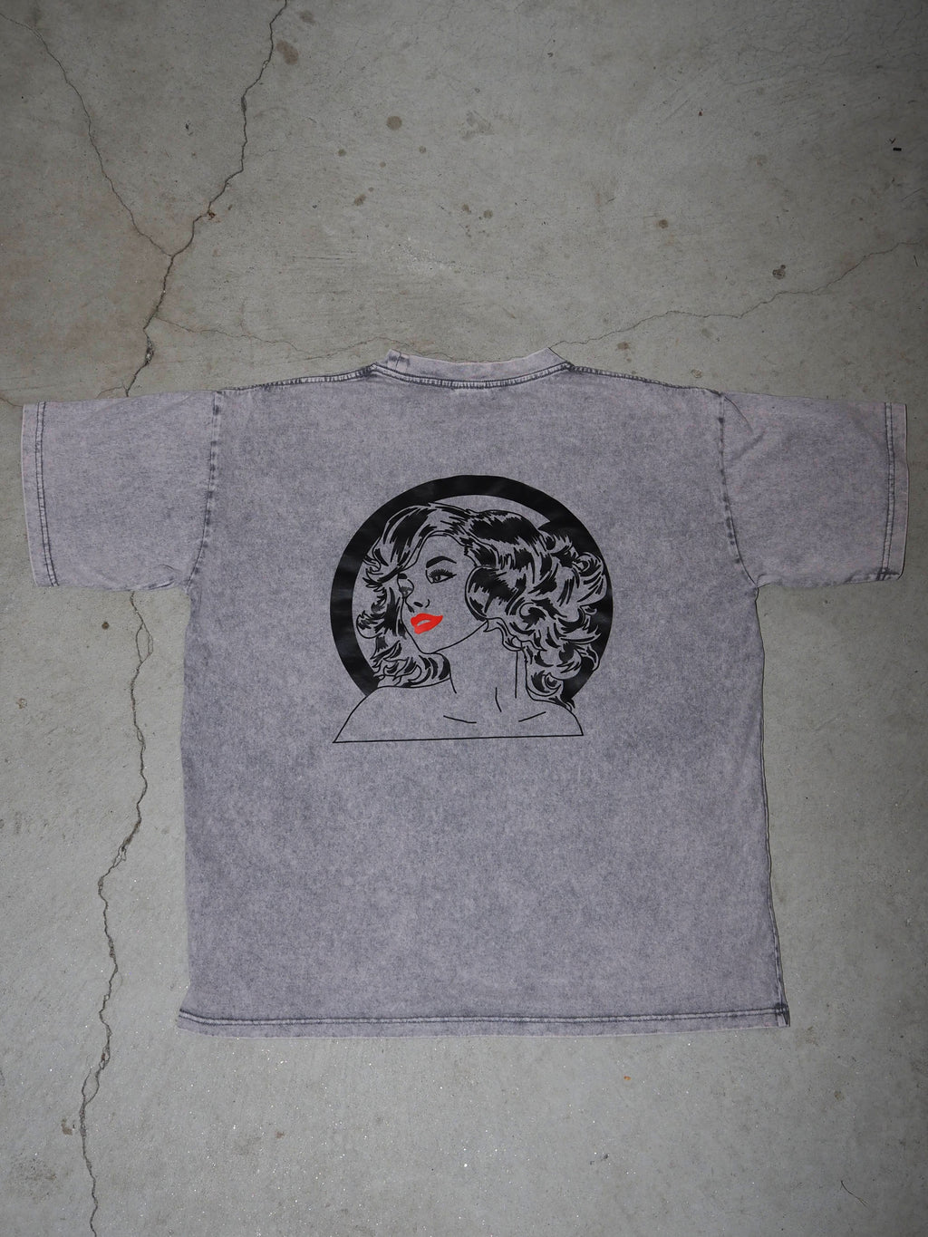 MRDRD PIN-UP WASHED T